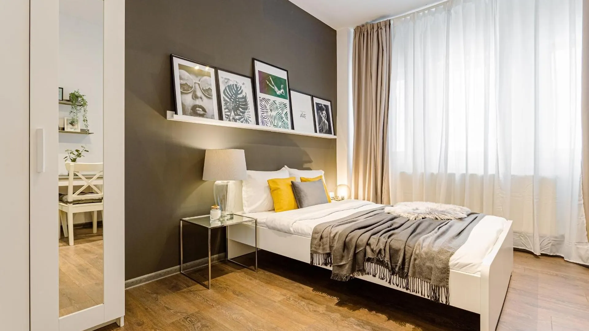 Urban Vibes - Chic Apartments On Smardan Street Bucharest